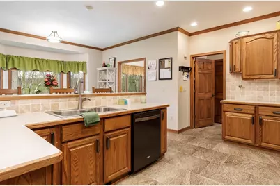 620 Waterford Drive, Beloit, WI 53511 - Photo 29