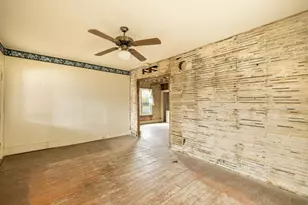 336 Locust St, Reedsburg, WI 53959 - Photo 3