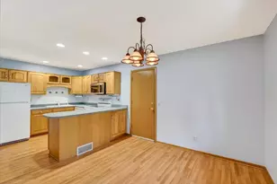 1717 Prairie Rd, Madison, WI 53711 - Photo 9