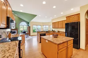 210 Monte Cristo Cir, Verona, WI 53593 - Photo 11
