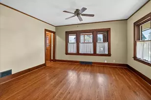 1110 Gilson St, Madison, WI 53715 - Photo 7