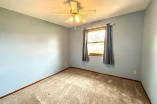226 Beechwood Dr, Janesville, WI 53548 - Photo 27