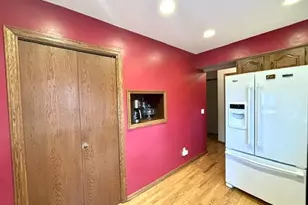 226 Beechwood Dr, Janesville, WI 53548 - Photo 11