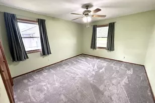 226 Beechwood Dr, Janesville, WI 53548 - Photo 21