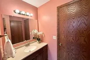 226 Beechwood Dr, Janesville, WI 53548 - Photo 21