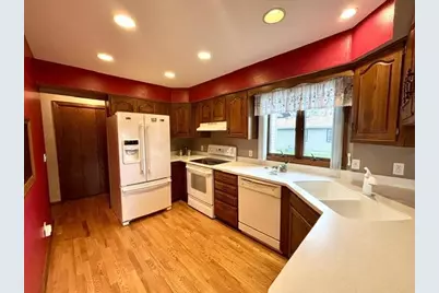 226 Beechwood Drive, Janesville, WI 53548 - Photo 27
