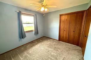 226 Beechwood Dr, Janesville, WI 53548 - Photo 27