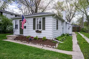 955 State St, Mauston, WI 53948 - Photo 1