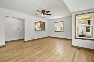 640 Sutherland Ave, Janesville, WI 53545 - Photo 3