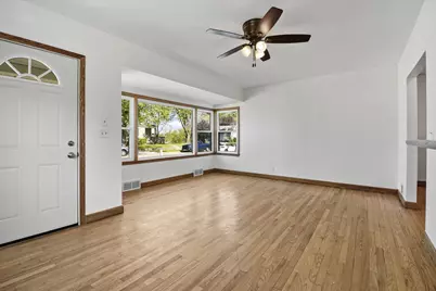 640 Sutherland Avenue, Janesville, WI 53545 - Photo 5