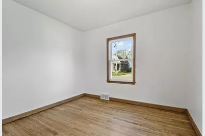640 Sutherland Avenue, Janesville, WI 53545 - Photo 15