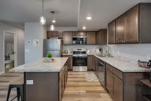 546 Sunrise Dr, Spring Green, WI 53588 - Photo 5