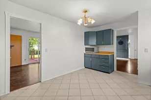 1125 Wheeler Rd, Madison, WI 53704 - Photo 11