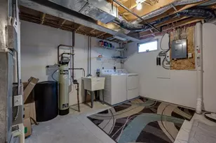 3533 Stonebridge Dr, Madison, WI 53719 - Photo 27