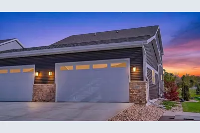 2890 Wild Goose Way, Stoughton, WI 53589 - Photo 3