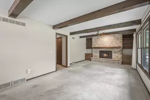 306 Acadia Dr, Madison, WI 53717 - Photo 21