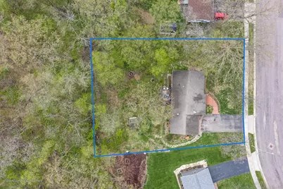 1720 Algonquin Drive, Baraboo, WI 53913 - Photo 9
