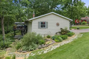 1720 Algonquin Dr, Baraboo, WI 53913 - Photo 7