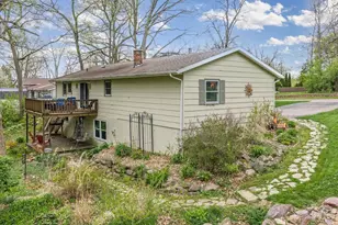 1720 Algonquin Dr, Baraboo, WI 53913 - Photo 3