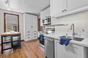 1010 E Gorham St, Madison, WI 53703 - Photo 19