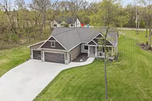 433 Evensong Way, Green Lake, WI 54941 - Photo 69