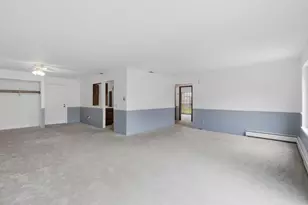 25 Golf Course Rd, Madison, WI 53704 - Photo 11