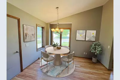 756 Willow Run Street, Cottage Grove, WI 53527 - Photo 5