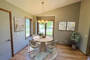 756 Willow Run St, Cottage Grove, WI 53527 - Photo 5