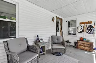 607 E 2nd Ave, Brodhead, WI 53520 - Photo 33