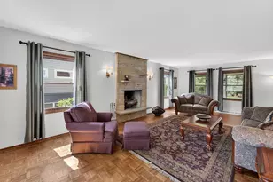 2110 Sheridan Dr, Madison, WI 53704 - Photo 5