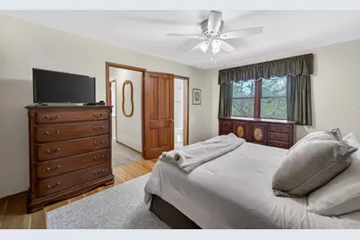 2110 Sheridan Drive, Madison, WI 53704 - Photo 27