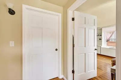 203 Whiton Street, Whitewater, WI 53190 - Photo 9