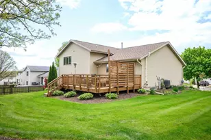 7350 Blue Maple Trail, Madison, WI 53719 - Photo 23