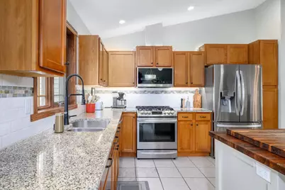 7350 Blue Maple Trail, Madison, WI 53719 - Photo 9