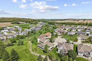 245 Stone Bridge Cir, Deerfield, WI 53531 - Photo 17