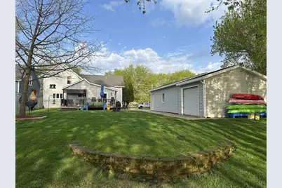 231 Campbell Street, Columbus, WI 53925 - Photo 9