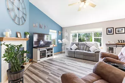 121 Madison Avenue, Baraboo, WI 53913 - Photo 3