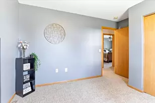 121 Madison Ave, Baraboo, WI 53913 - Photo 29