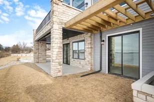 222 Lakeview Ln, Beaver Dam, WI 53916 - Photo 23