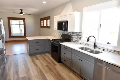 212 Main Street, Lake Mills, WI 53551 - Photo 7