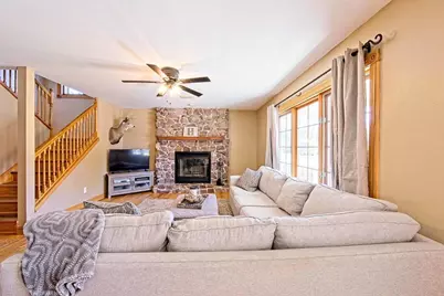 312 E Walnut Street, North Freedom, WI 53951 - Photo 9