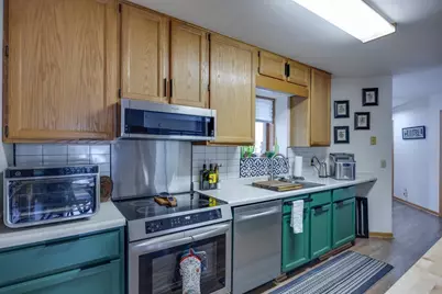 412 Lawn Street, Cambridge, WI 53523 - Photo 5