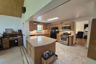 4259 Mahoney Rd, Mcfarland, WI 53558 - Photo 37