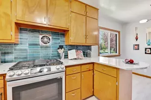 7010 Franklin Ave, Middleton, WI 53562 - Photo 15