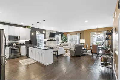 404 Bella Way, Sun Prairie, WI 53590 - Photo 25