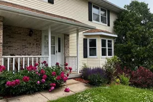 2941 Maple Run Dr, Madison, WI 53719 - Photo 7
