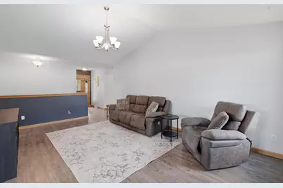 118 Campion Drive, Janesville, WI 53536 - Photo 9