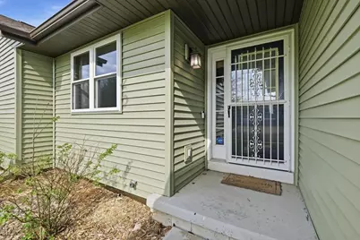 118 Campion Drive, Janesville, WI 53536 - Photo 3
