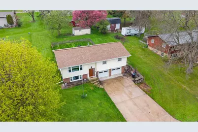 103 Moorland Drive, Markesan, WI 53946 - Photo 3