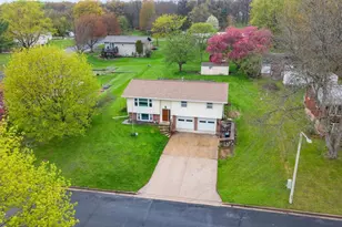 103 Moorland Dr, Markesan, WI 53946 - Photo 31